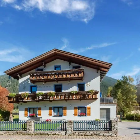 아파트 In Near Slopes *